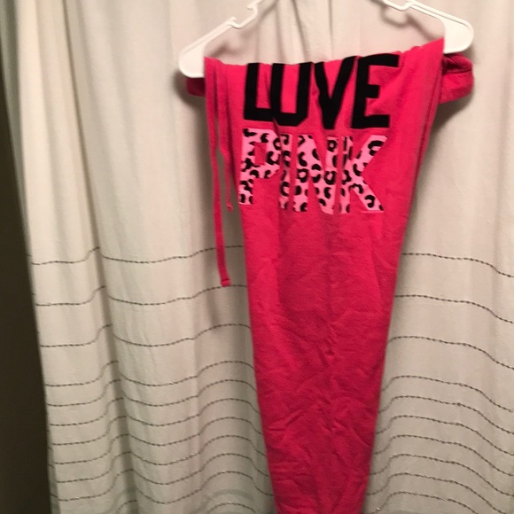 PINK Victoria's Secret Pants - Pink Victoria secret sweatpants capris